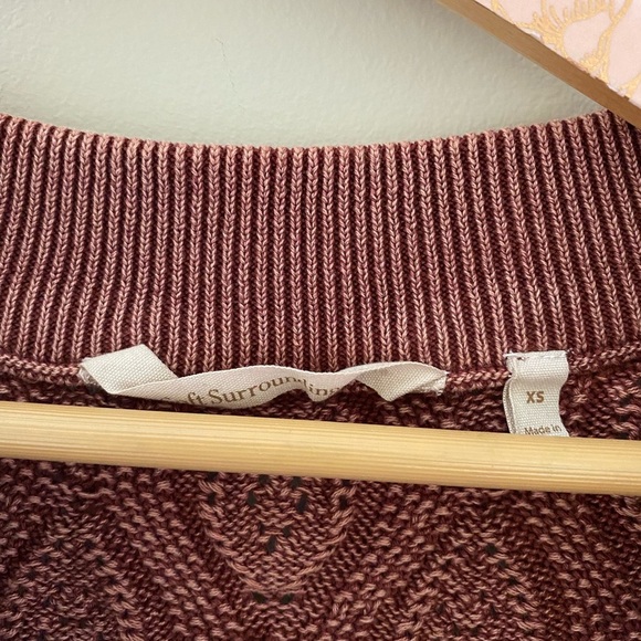 Women’s Soft Surroundings Brown Snow Wash Diamond Cable Knit Sweater Siz… - Picture 4 of 6